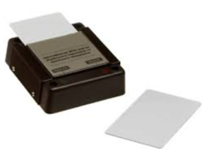 Зчитувач RFID-картки водія.